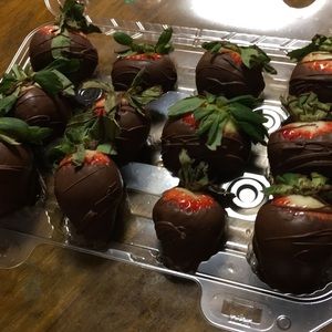 Meet your Posher, Evelyn